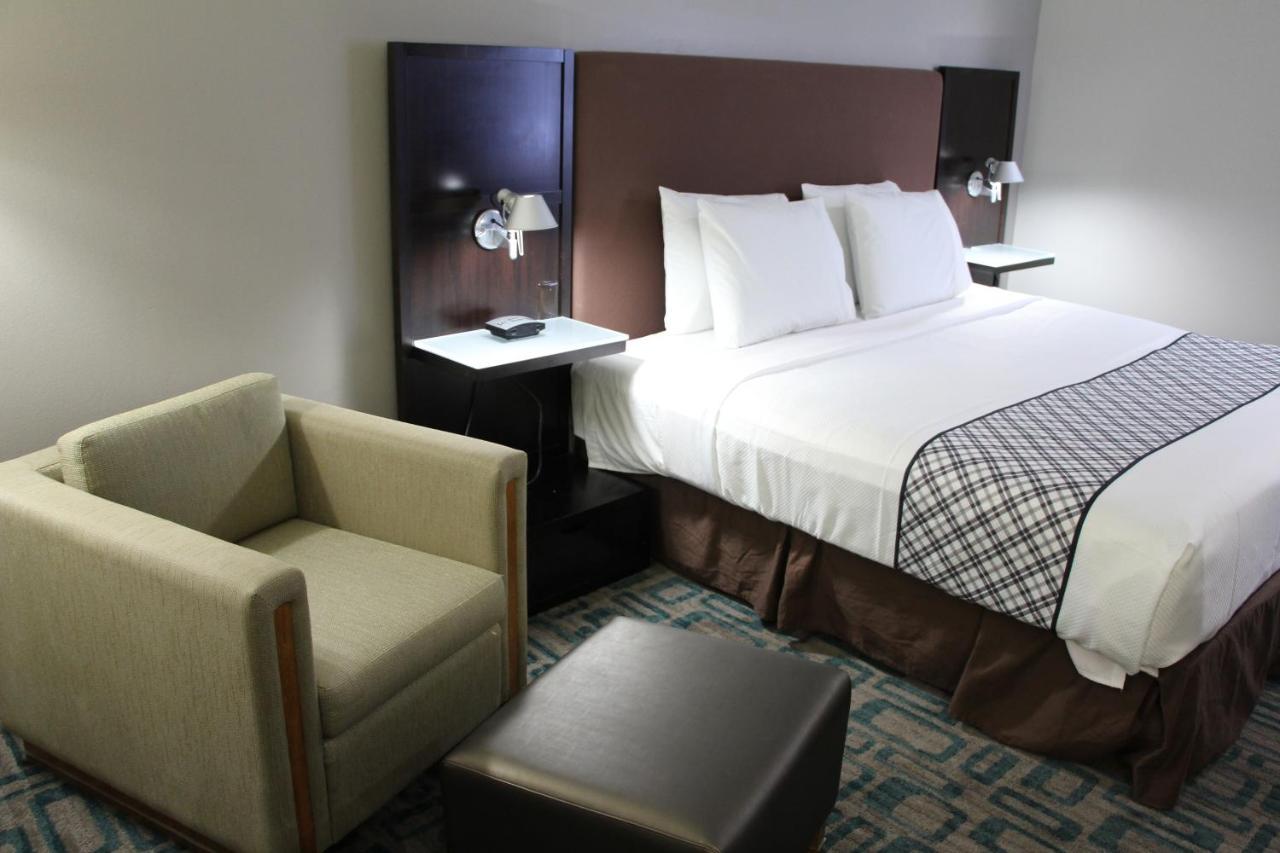 Westbridge Inn & Suites Carrollton Buitenkant foto