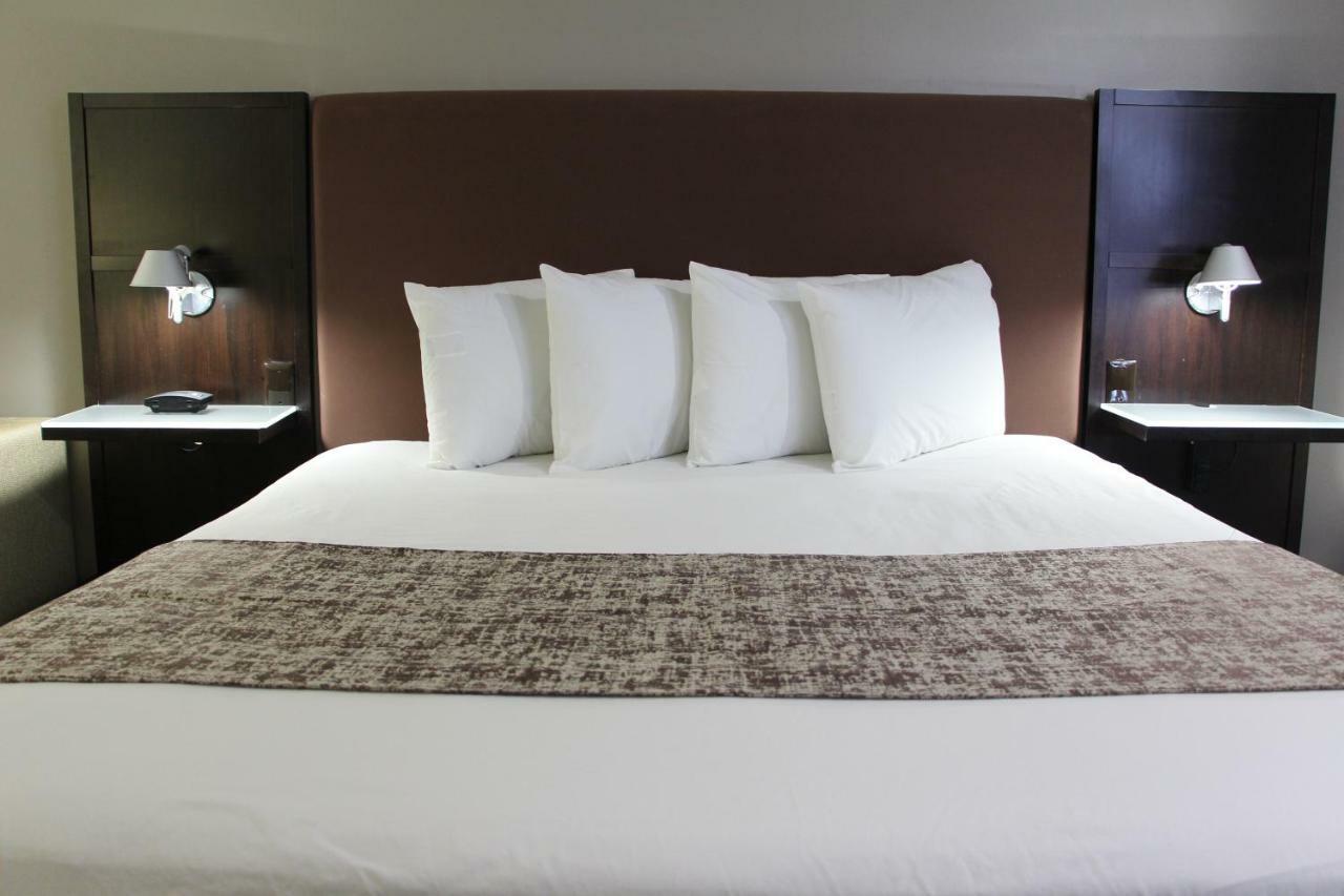 Westbridge Inn & Suites Carrollton Buitenkant foto
